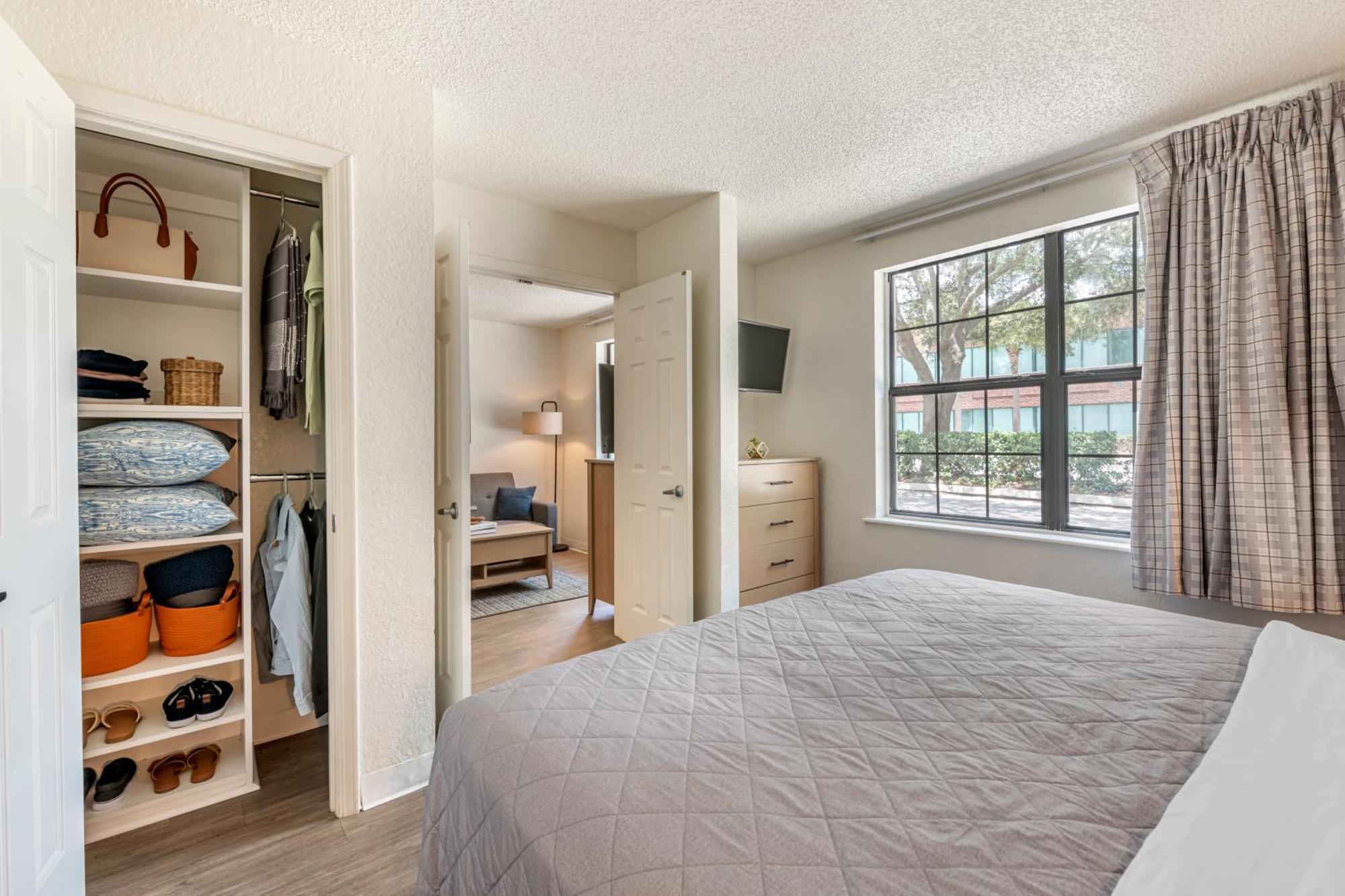 Intown Suites Extended Stay Orlando Fl - Presidents Dr Oak Ridge Exterior foto